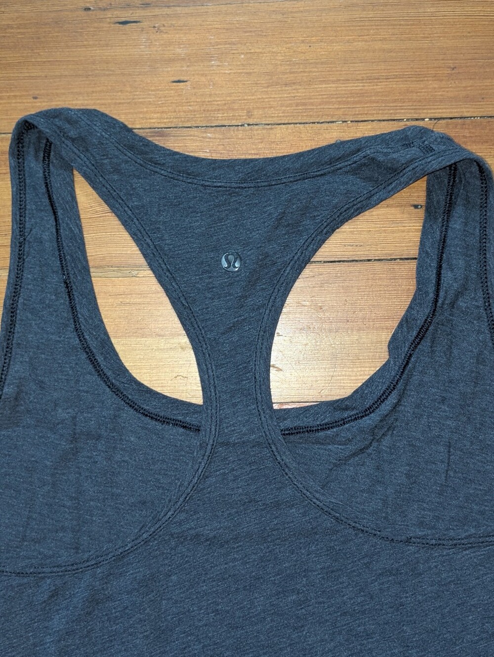 **LULULEMON  2 - Pack**                OM RACERBACK Tank & YOGI RACER Tank -12? - Picture 10 of 11
